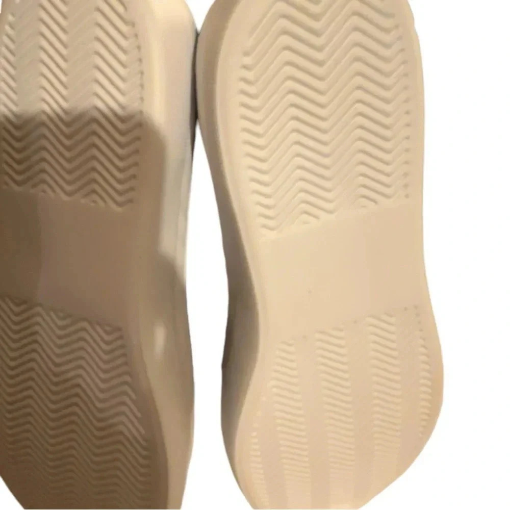 Women's Slip-on Sneakers Lightweight Comfort Mesh Casual Low Cut Walking Shoes - Picture 3 of 6